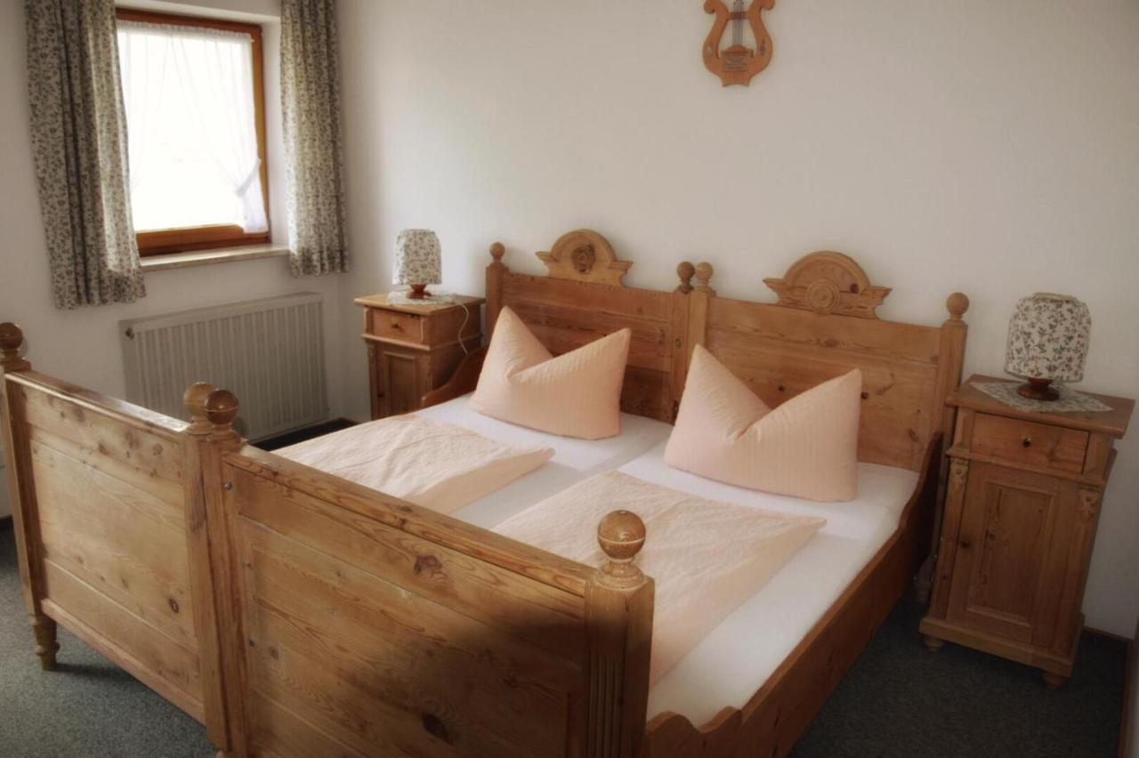 Bauernhof Kotz Bed & Breakfast Brunnen Exterior photo